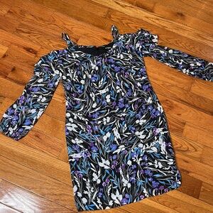NWOT Off the shoulder dress